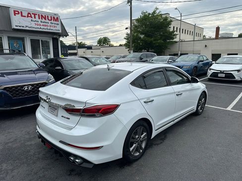 Used 2018 Hyundai Elantra Value Edition FWD image 6