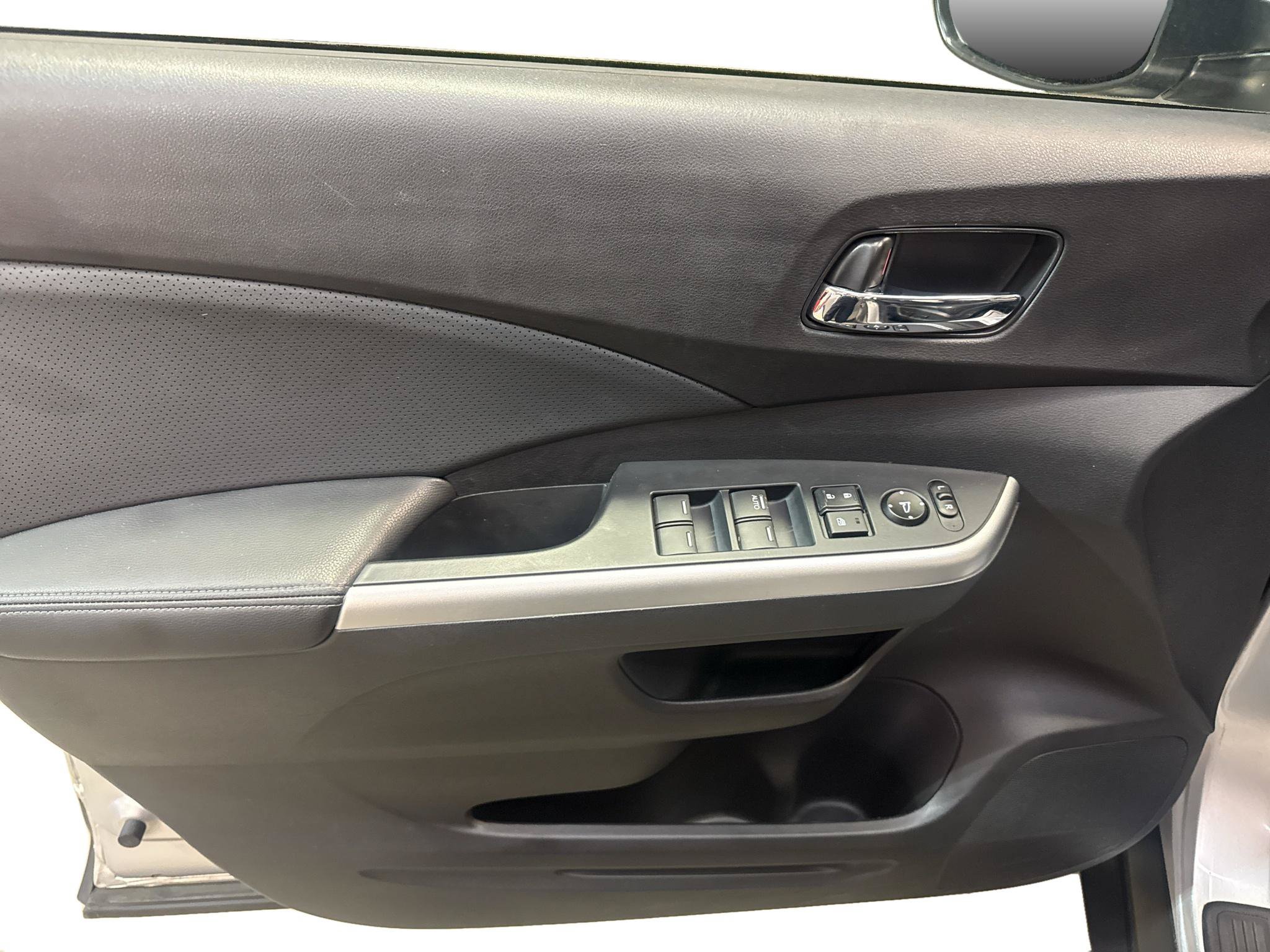 Used 2015 Honda CR-V EX-L image 15