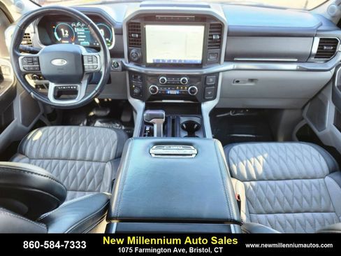 Used 2022 Ford F150 Limited image 13