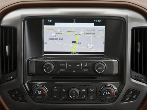 Used 2018 Chevrolet Silverado 1500 High Country AWD/4WD image 20