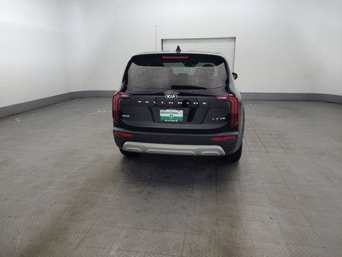 Used 2021 Kia Telluride LX AWD/4WD image 7