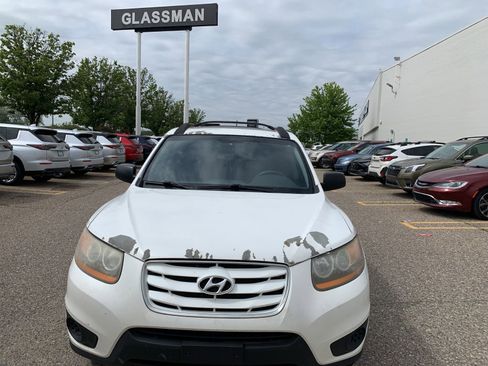 Used 2010 Hyundai Santa Fe GLS w/ Premium Pkg 2 AWD/4WD image 2