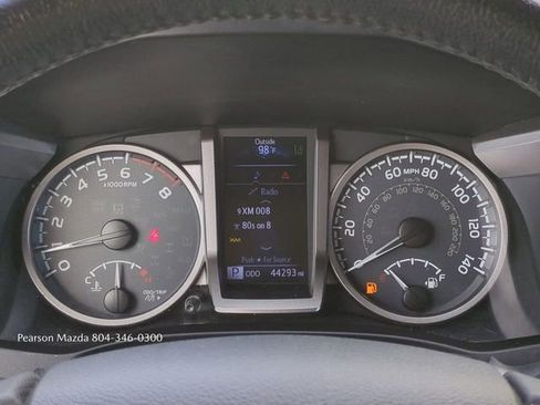 Used 2019 Toyota Tacoma Limited image 30