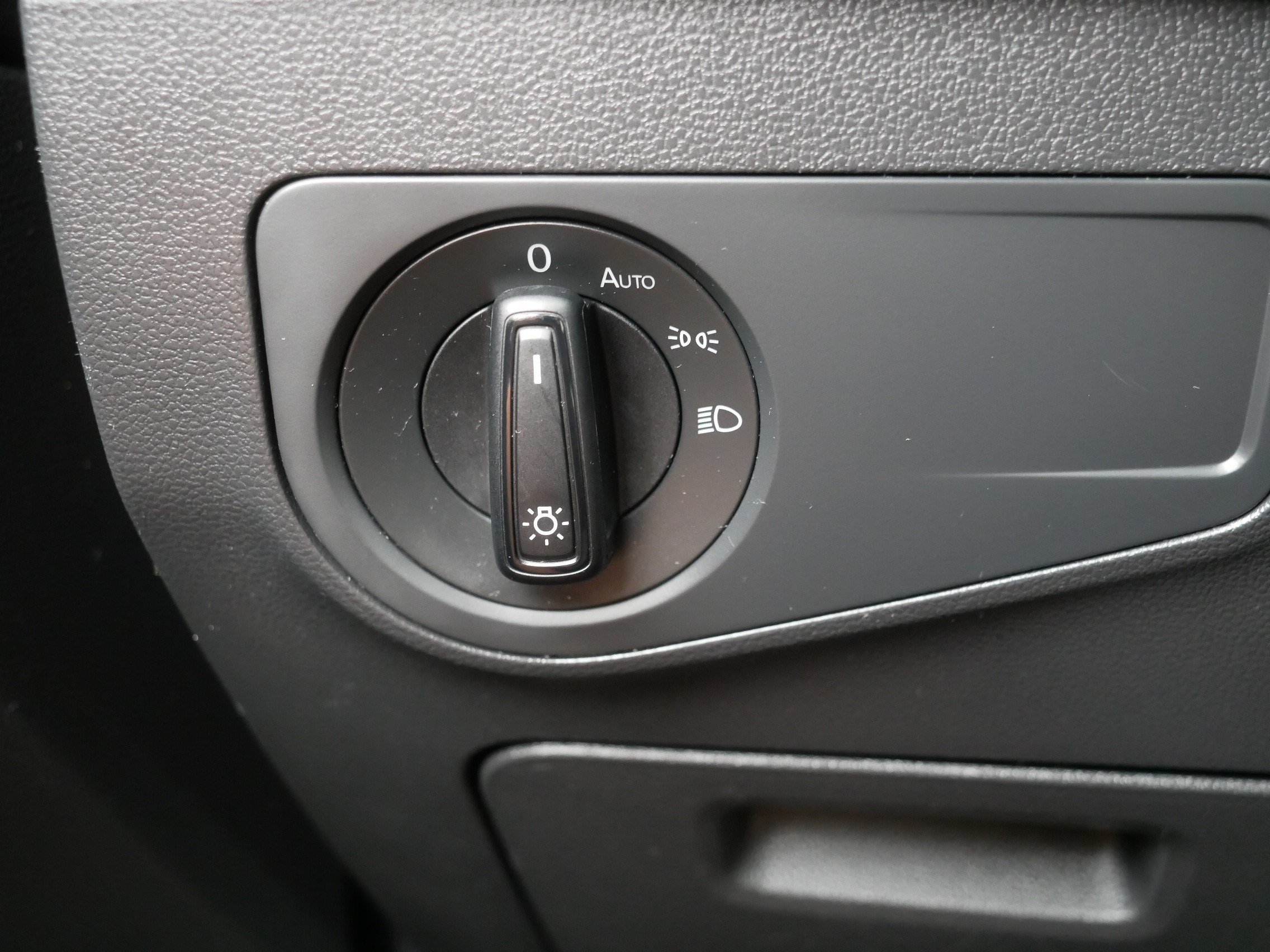 Used 2019 Volkswagen Tiguan S AWD/4WD image 26