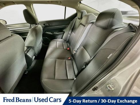 Used 2023 Nissan Altima 2.5 SV w/ SV Premium Package FWD image 31