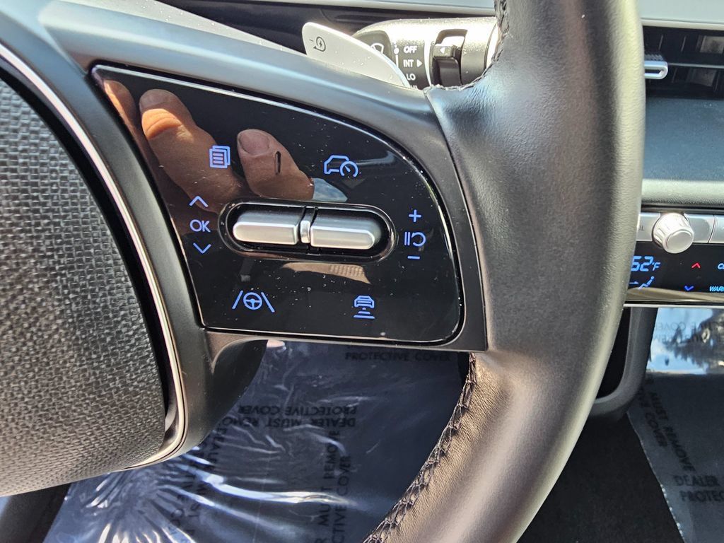 Certified 2024 Hyundai Ioniq 5 SE RWD image 25