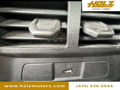 Certified 2023 Chevrolet Colorado LT w/ LT Convenience Package II AWD/4WD image 21