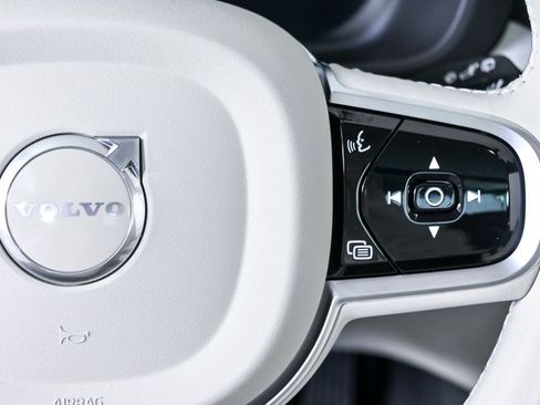 New 2026 Volvo XC60 T8 Ultra w/ Protection Package Premier AWD/4WD image 11