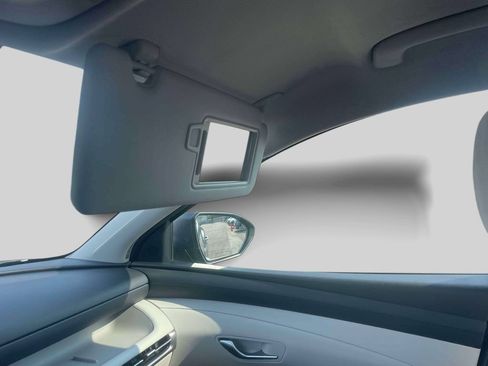 Certified 2025 Hyundai Tucson SE AWD/4WD image 31
