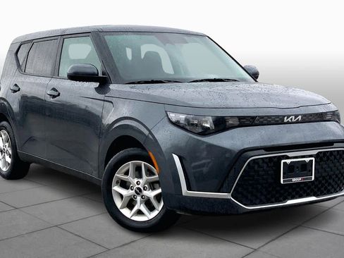 Used 2024 Kia Soul LX w/ Option Group 015 image 2