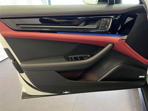 New 2026 Porsche Panamera 4 image 15