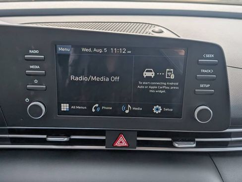 New 2026 Hyundai Elantra SE FWD image 18