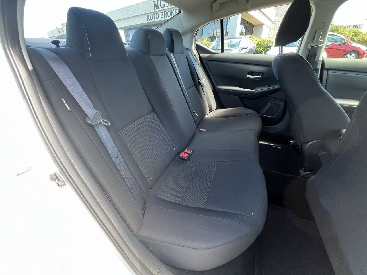 Used 2021 Nissan Sentra S FWD image 37