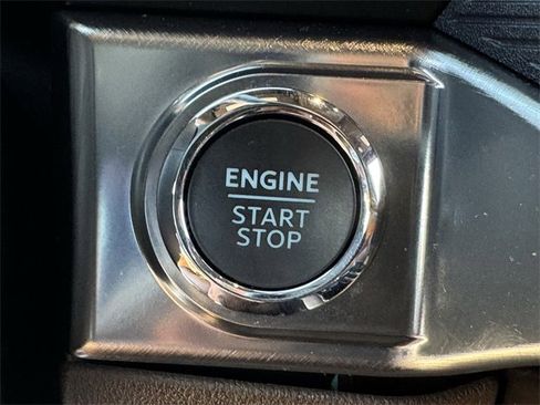 Used 2024 Ford F150 King Ranch w/ FX4 Off-Road Package image 22