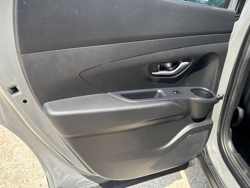 Used 2025 Hyundai Santa Cruz SEL AWD/4WD image 19