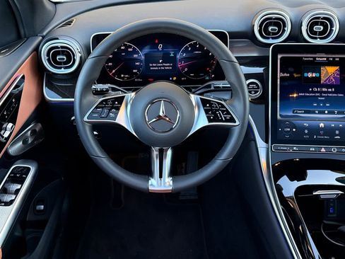 Certified 2026 Mercedes-Benz GLC 300 image 13