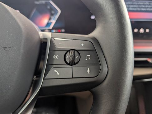 Used 2025 BMW X2 xDrive28i w/ Convenience Package image 19