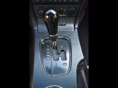 Used 2004 Ford Thunderbird RWD image 12