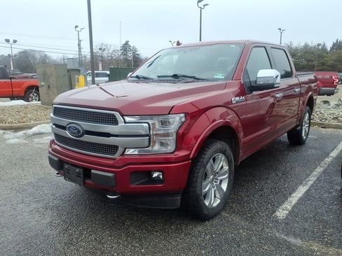 Used 2018 Ford F150 Platinum w/ Equipment Group 701A Luxury image 6