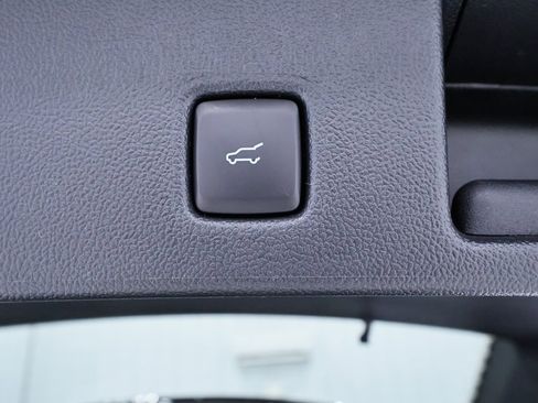 Certified 2024 Ford Escape SE image 27