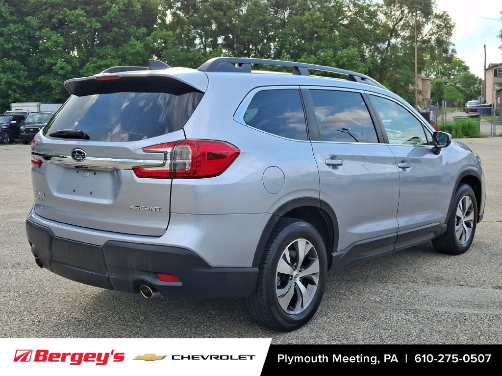 Used 2023 Subaru Ascent Premium AWD/4WD image 8