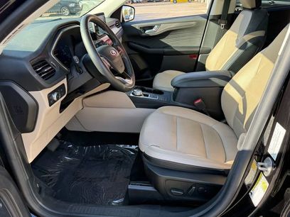 Used 2022 Ford Escape Titanium