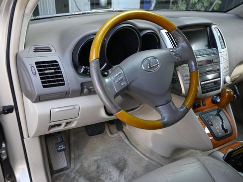 Used 2005 Lexus RX 330 AWD image 26