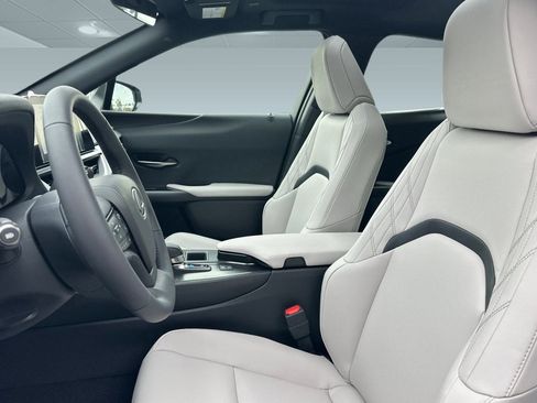 New 2025 Lexus UX 300h FWD image 20