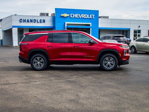 New 2026 Chevrolet Traverse LT AWD/4WD image 8