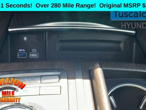 Used 2024 Genesis G80 Advanced w/ Prestige Package image 23