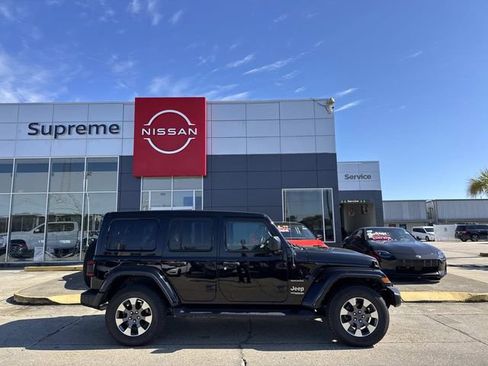 Used 2021 Jeep Wrangler Unlimited Sahara image 7