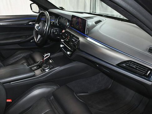 Used 2019 BMW M5 w/ Executive Package image 48