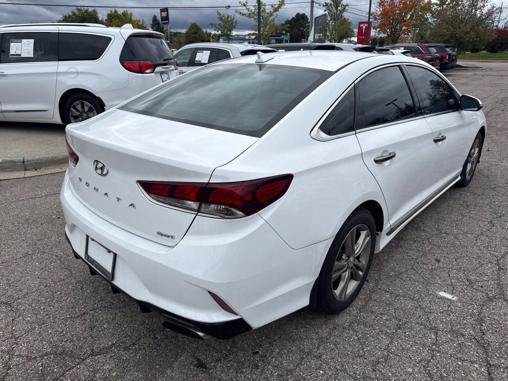 Used 2019 Hyundai Sonata Sport w/ Tech Package 03 FWD image 5