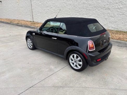 Used 2010 MINI Cooper S image 3
