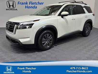 Used 2022 Nissan Pathfinder SV