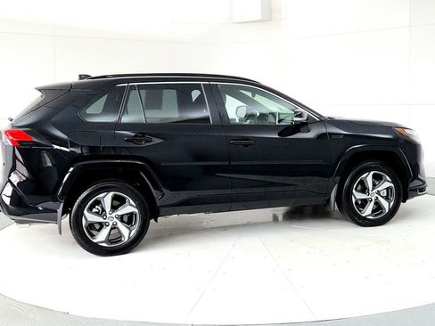 Used 2024 Toyota RAV4 SE w/ Weather & Moonroof Package AWD/4WD image 6