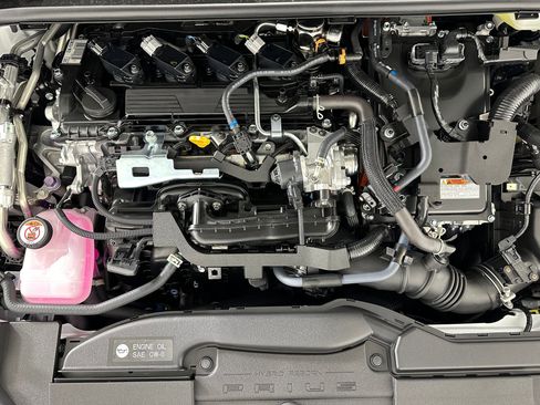 New 2026 Toyota Prius SE image 32