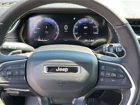 New 2025 Jeep Grand Cherokee L Laredo w/ Luxury Tech Group I image 13