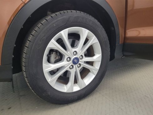 Used 2017 Ford Escape SE FWD image 31