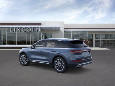 New 2025 Lincoln Corsair AWD w/ Equipment Group 101A image 4