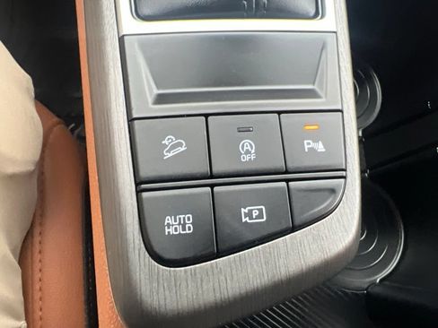 Certified 2026 Kia Sportage X-Line w/ X-Line Technology Package AWD/4WD image 61