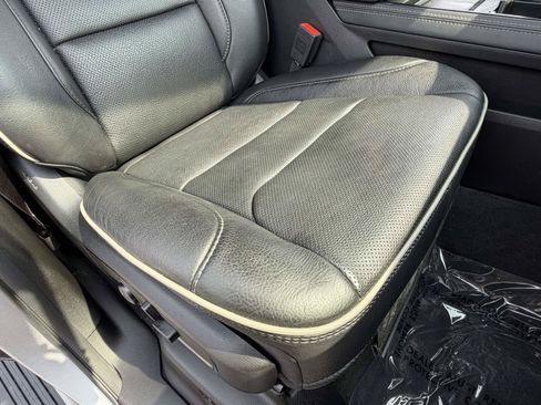Used 2023 RAM 1500 Limited w/ Night Edition AWD/4WD image 34