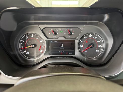 Used 2024 Chevrolet Camaro LT w/ Technology Package RWD image 14