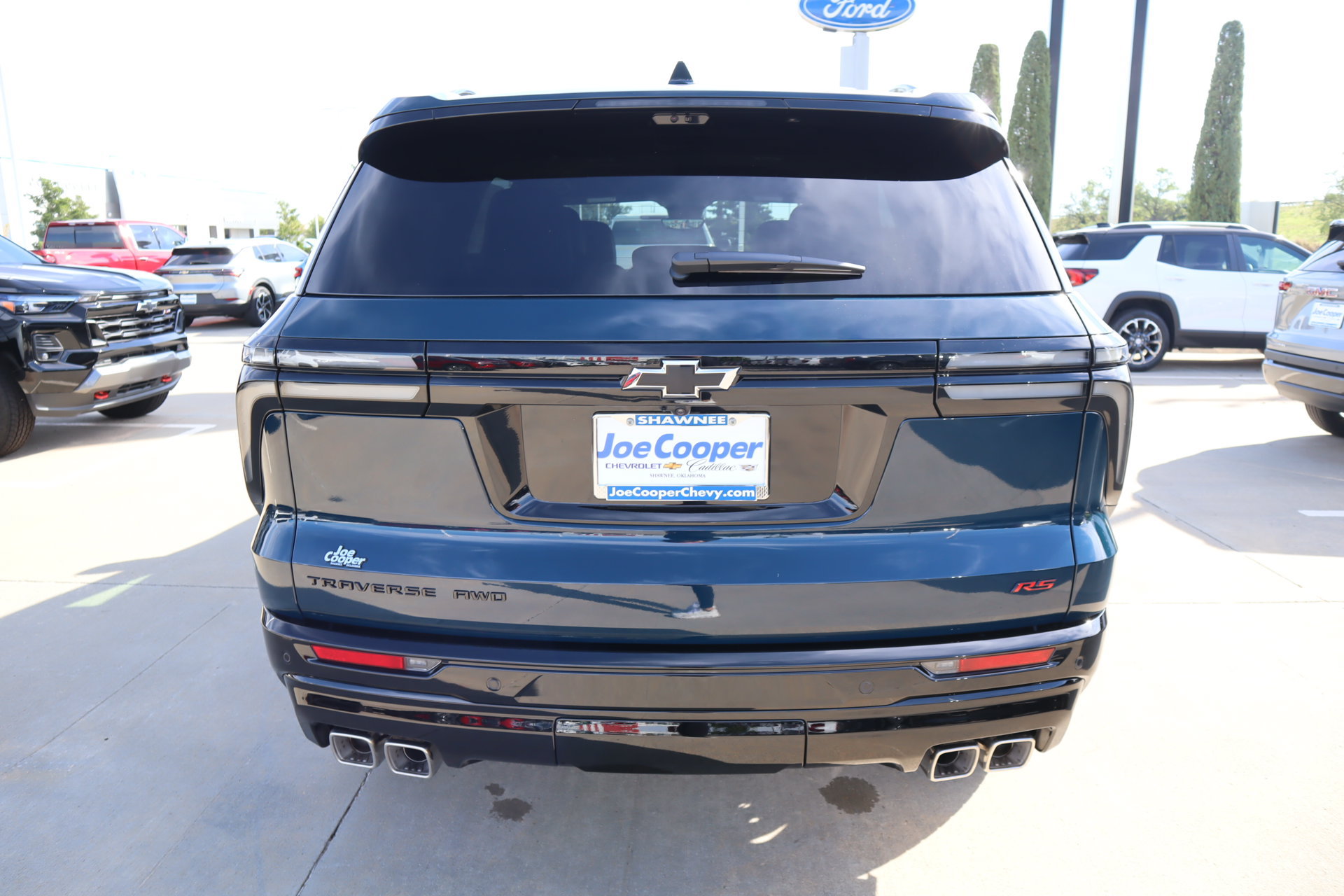 New 2027 Chevrolet Traverse RS w/ LPO, Floor Liner Package AWD/4WD image 25