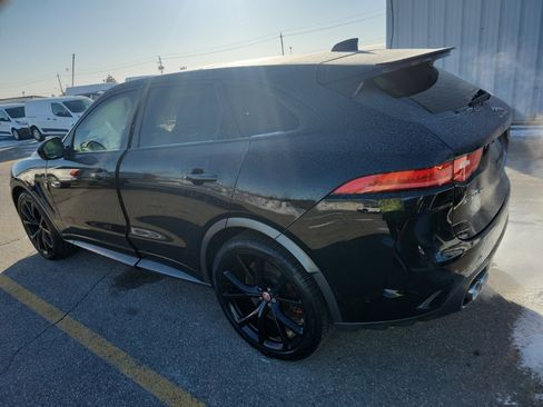 Used 2020 Jaguar F-PACE SVR image 6