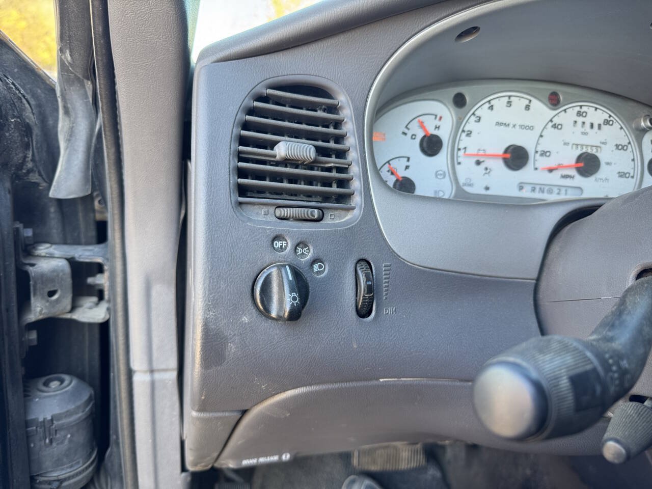 Used 2002 Ford Explorer Sport Trac 4x4 image 33