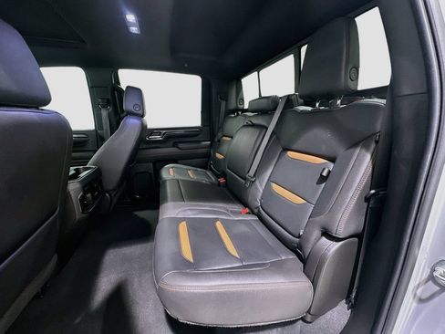 Used 2024 GMC Sierra 2500 AT4 w/ AT4 Premium Plus Package AWD/4WD image 24