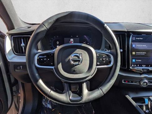 Used 2022 Volvo XC60 B5 R-Design w/ Advanced Package image 18