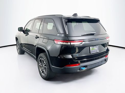 Used 2022 Jeep Grand Cherokee Trailhawk AWD/4WD image 5