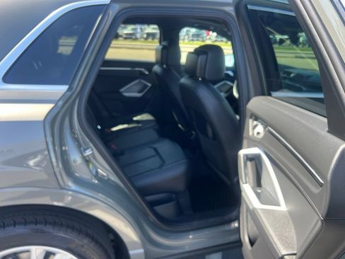 Used 2022 Audi Q3 2.0T Premium AWD/4WD image 47